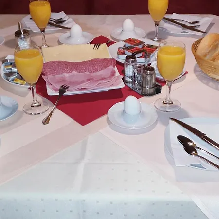 La Fontana Hotell