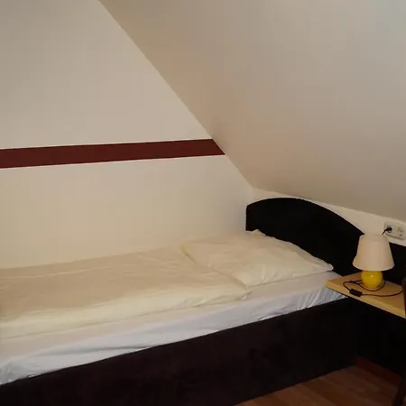 La Fontana Ξενοδοχείο *